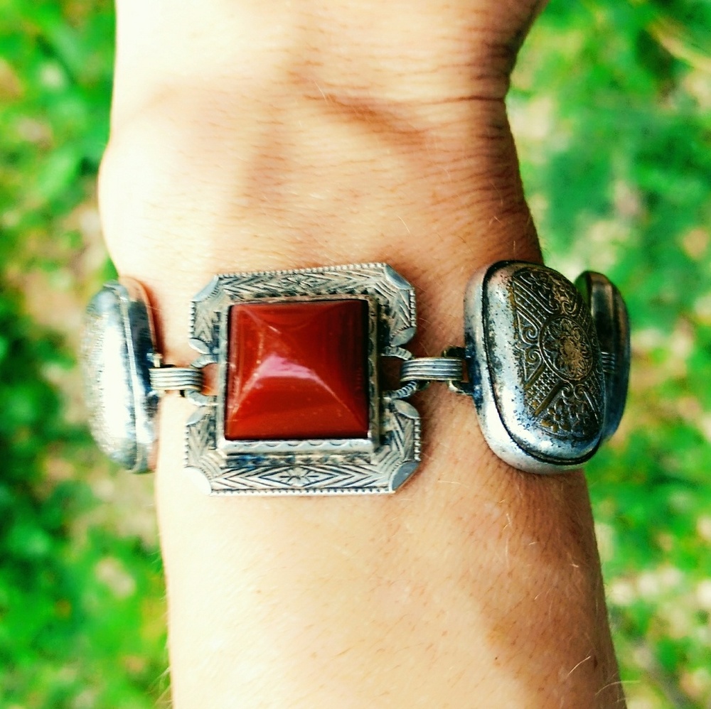 Vintage Carnelian Etched Sterling Silver Bracelet